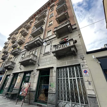 Dimora Di Autore - Porta Nuova, Storia & Relax Lägenhet